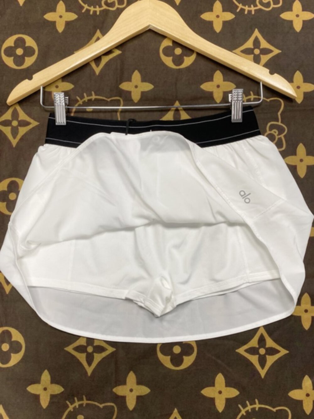 Alo Yoga Match Point Tennis Mini Skirt🎾Effortlessly Chic🥁Built-In Shorts - Picture 4 of 8